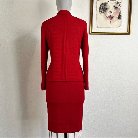 St John Sanata Knit Cruise 03 VTG Skirt Suit Set - Picture 8 of 12